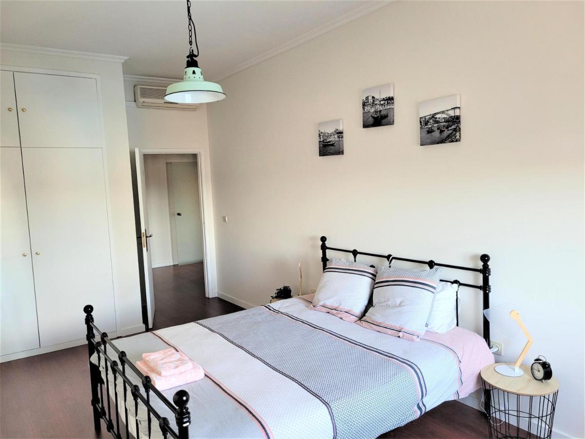 דירות בראגה Charm City Center Apt 140M2 & Free Parking מראה חיצוני תמונה