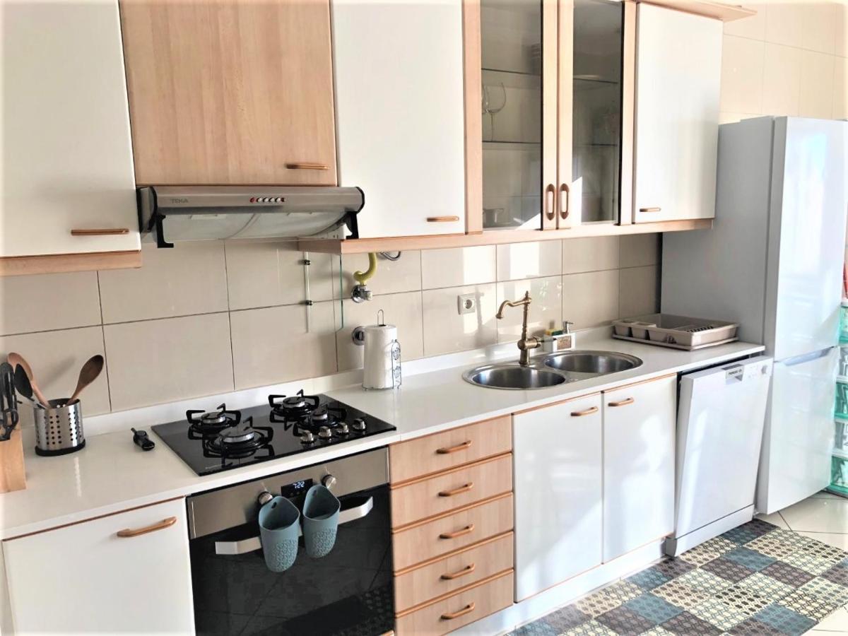 דירות בראגה Charm City Center Apt 140M2 & Free Parking מראה חיצוני תמונה